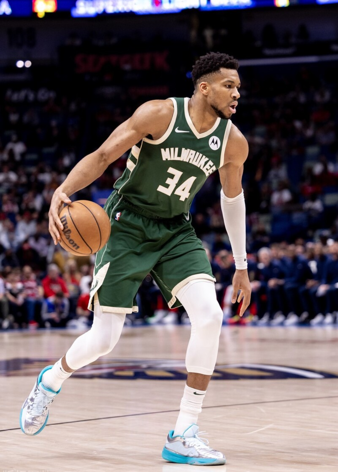 开云体育官方网站-公牛险胜鹈鹕，字母哥高光表现  第2张