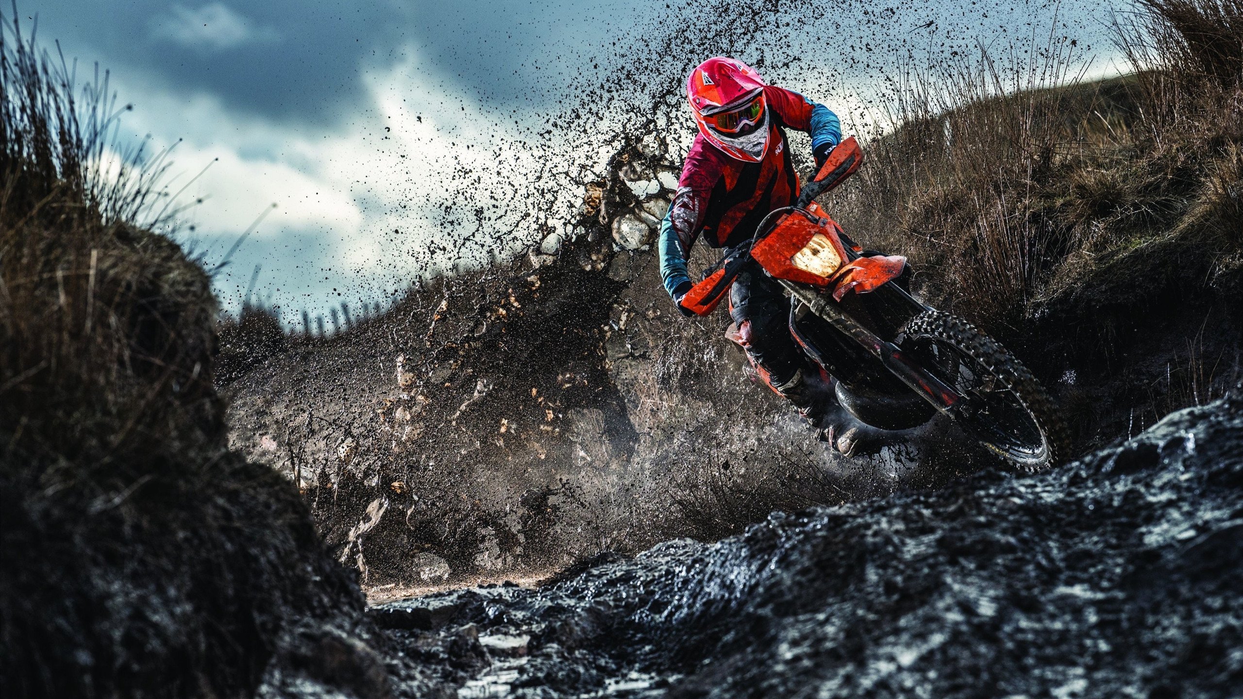 开云体育在线-阿坎吉统治全场，美国关键战突围法国，一场战术与意志的较量